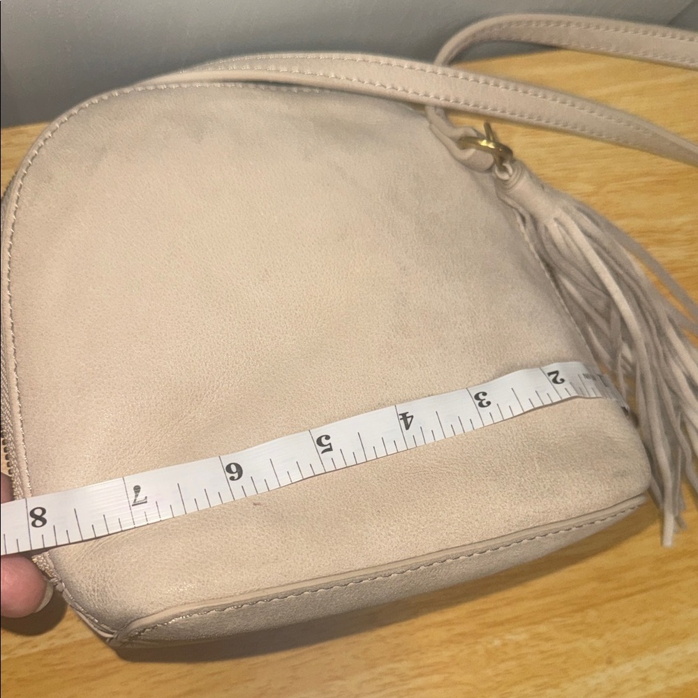 HOBO Beige Shoulder Bag with Tassel - Picture 15 of 17